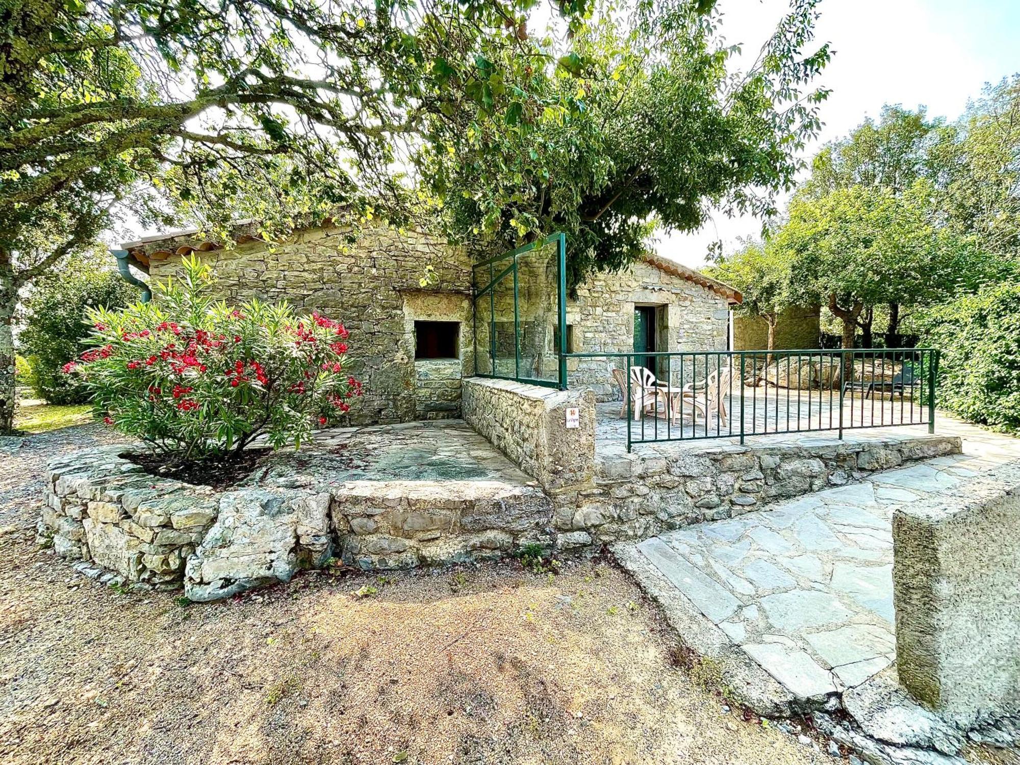 Village De Gites Mas De La Bastide Joyeuse Ngoại thất bức ảnh